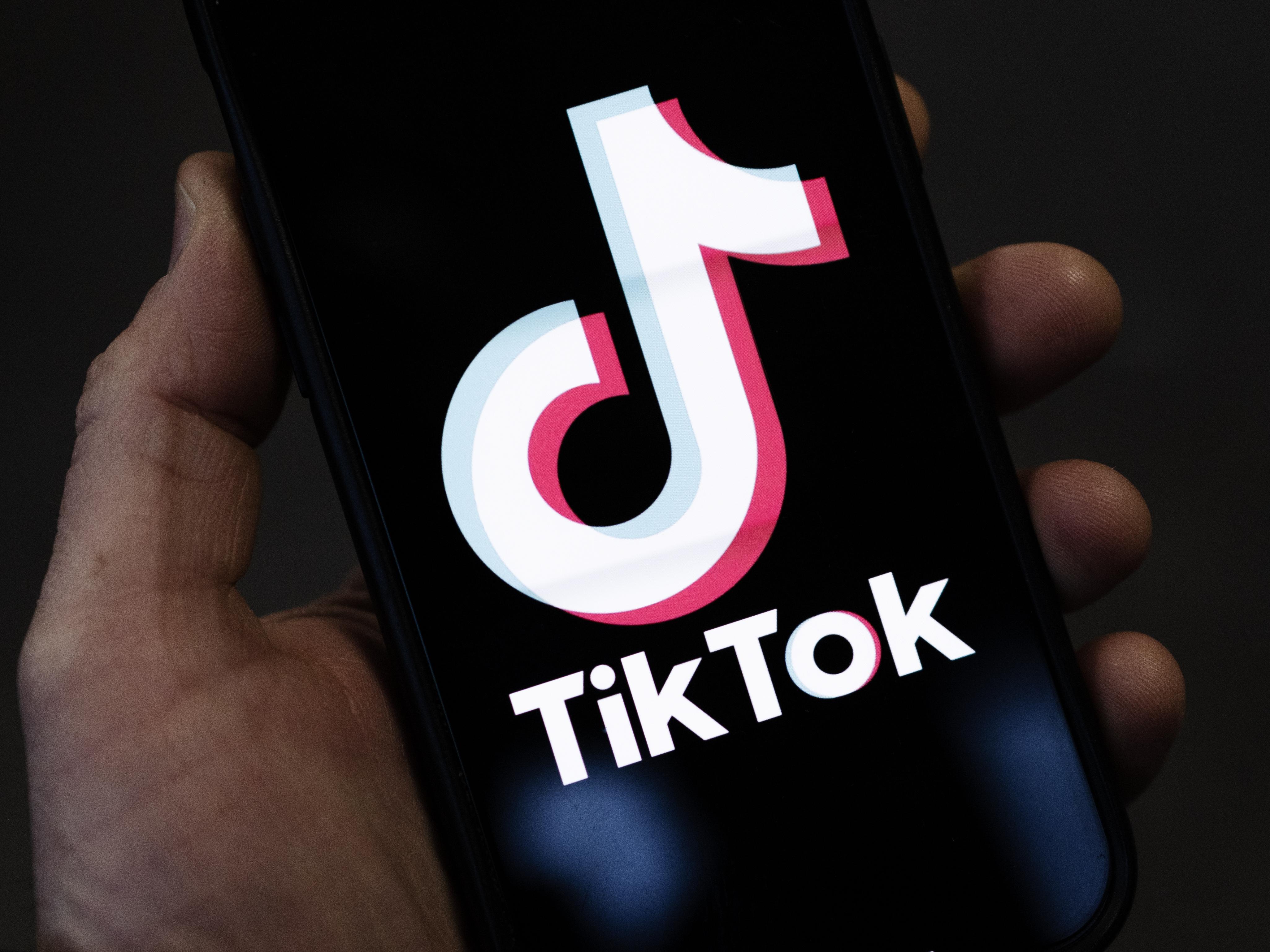 Nhận diện thời điểm vàng để ⁣doanh nghiệp nên sử dụng Spark Ads