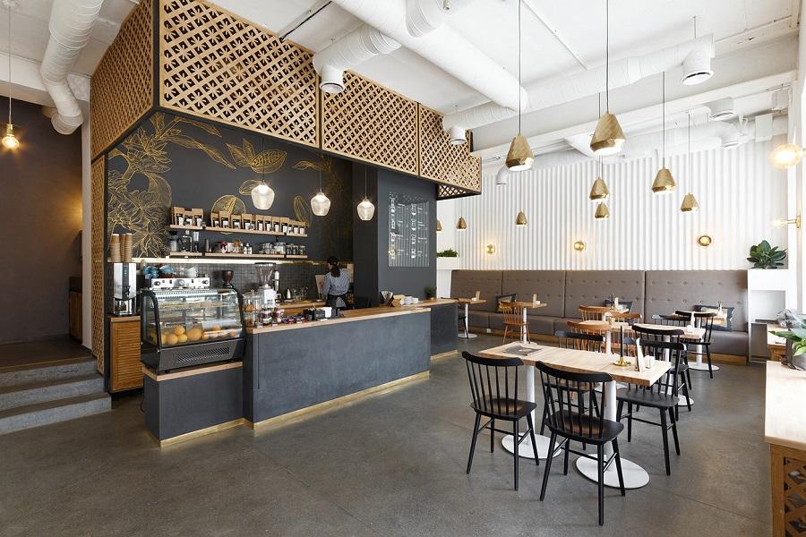 Opening a 7m2 takeaway coffee shop: common mistakes and how to avoid them