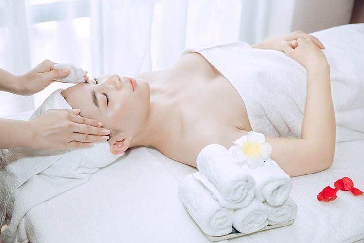 Gợi ⁢ý ý⁤ tưởng tên thương hiệu spa‍ mini ‌phù hợp với khách‍ hàng Việt