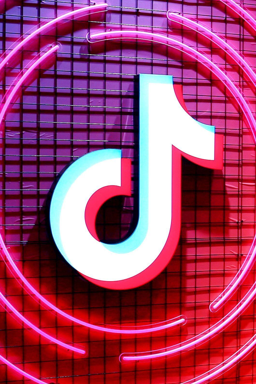 Xây dựng nội dung video quảng cáo cuốn hút phù hợp với xu hướng trên TikTok