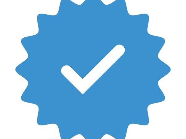 Làm sao để lấy dấu tích xanh trên Facebook hiệu quả
