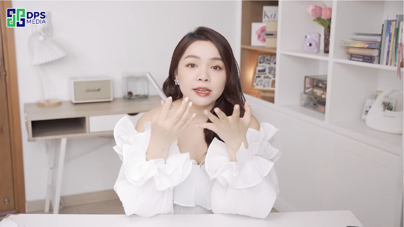Trinh Phạm - Beauty Blogger Đa Tài Trinh Phạm - Beauty blogger đa tài