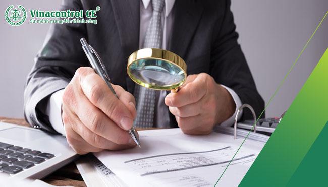 Tiêu chuẩn ‌đánh giá dịch​ vụ thẩm định marketing chuyên nghiệp