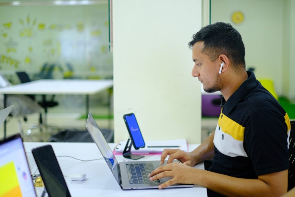 Thực Tập Sinh Marketing Là Gì? Hướng Dẫn Tuyển Dụng Cho Doanh Nghiệp SME