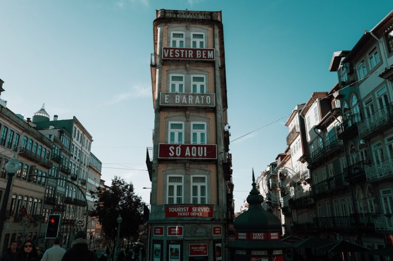 photo-1765371724079-8fa035dfafe2